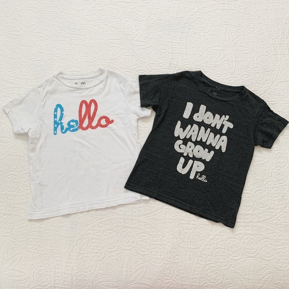 Hello Apparel Pair of Short Sleeve T-Shirts - Picture 1 of 3